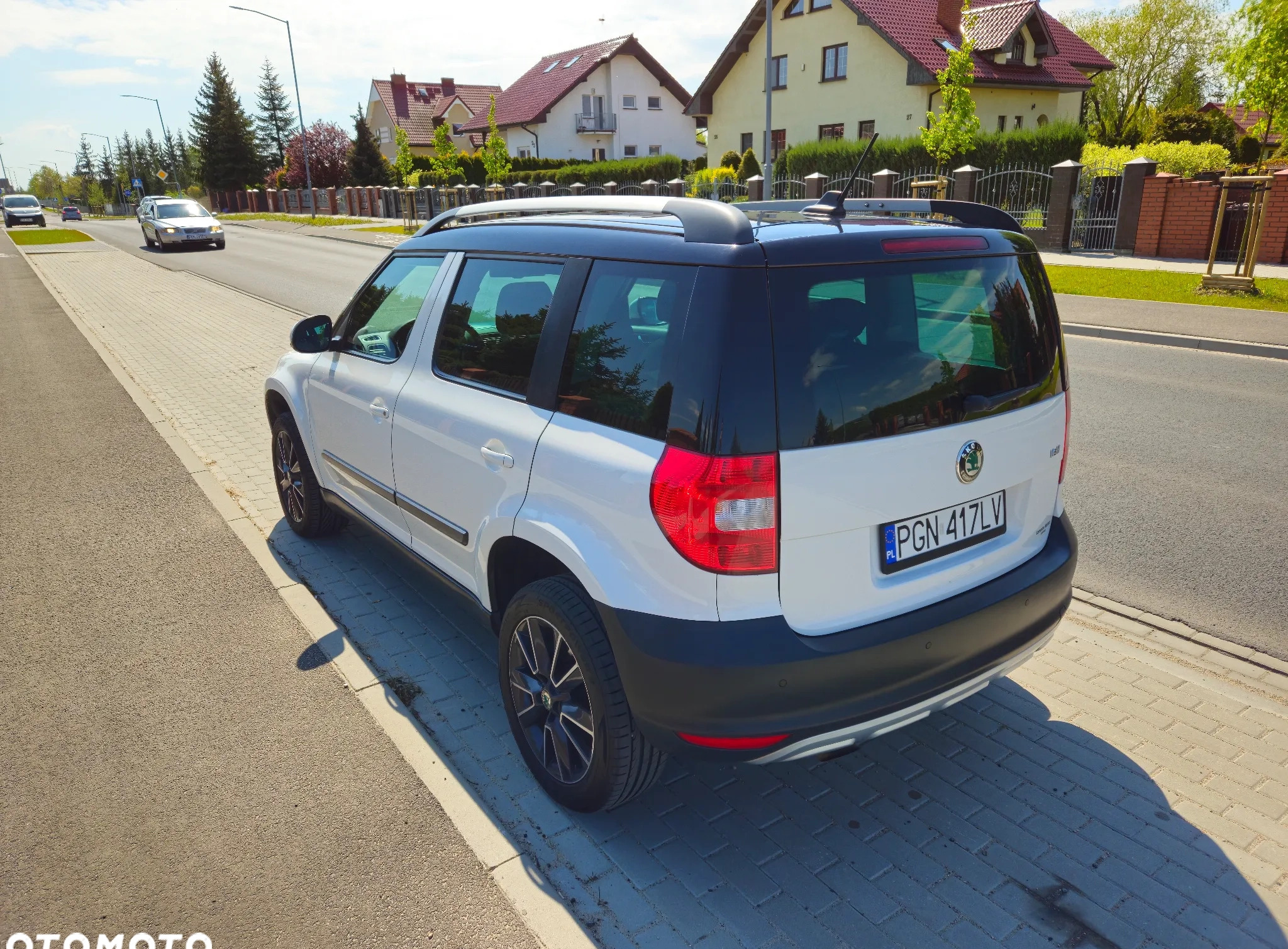 Skoda Yeti cena 32900 przebieg: 228000, rok produkcji 2013 z Gniezno małe 529